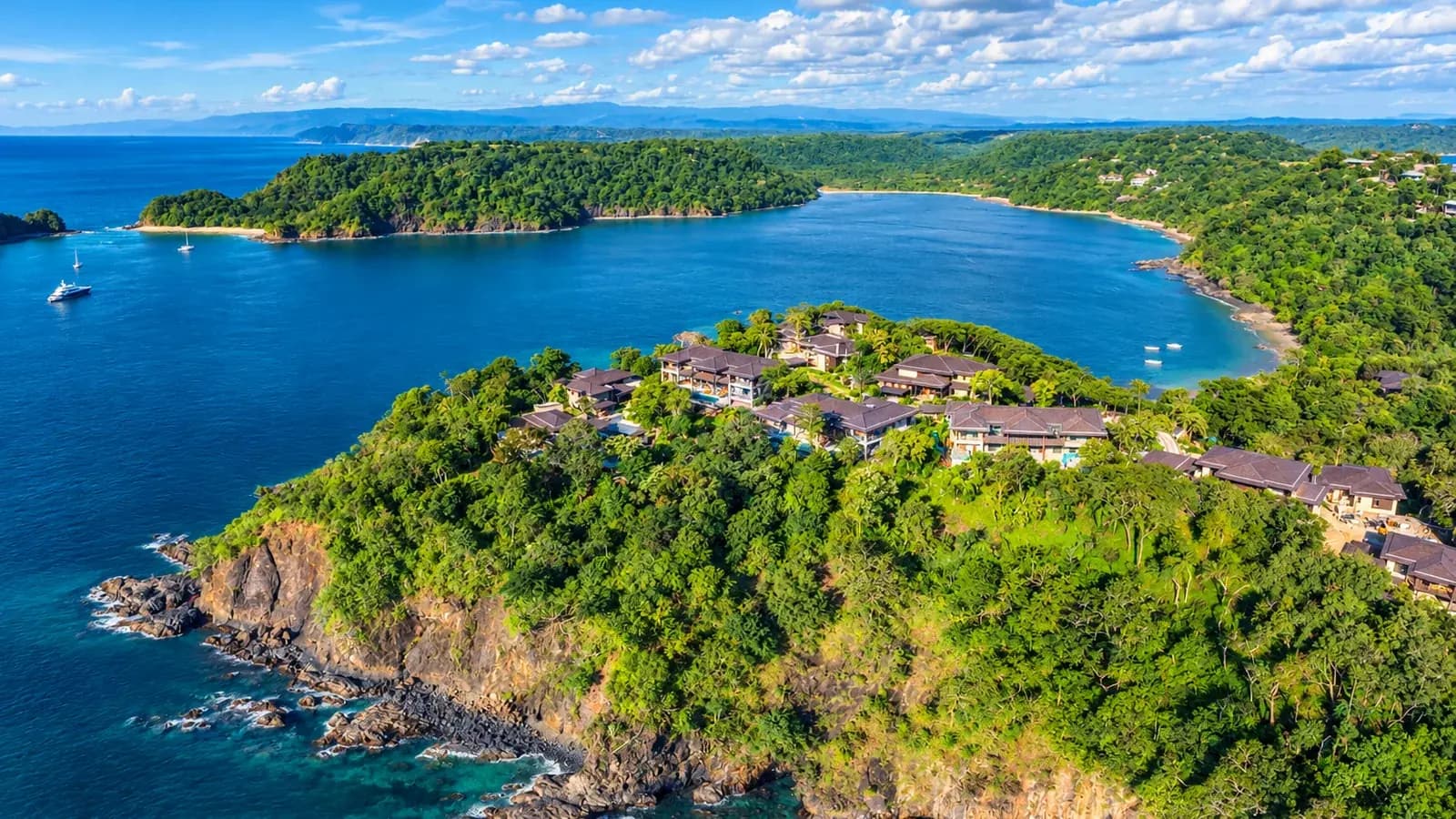 Coastline of Peninsula Papagayo near Nekajui, a Ritz-Carlton Reserve, Guanacaste